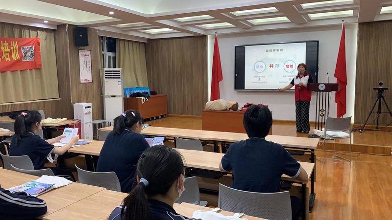 考研集训营和周末班哪个好